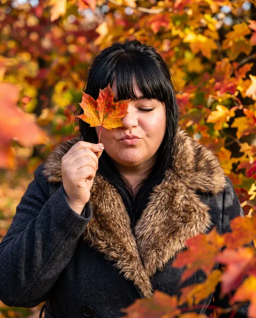 AI-фотосессия «Autumn Leaf Portrait»