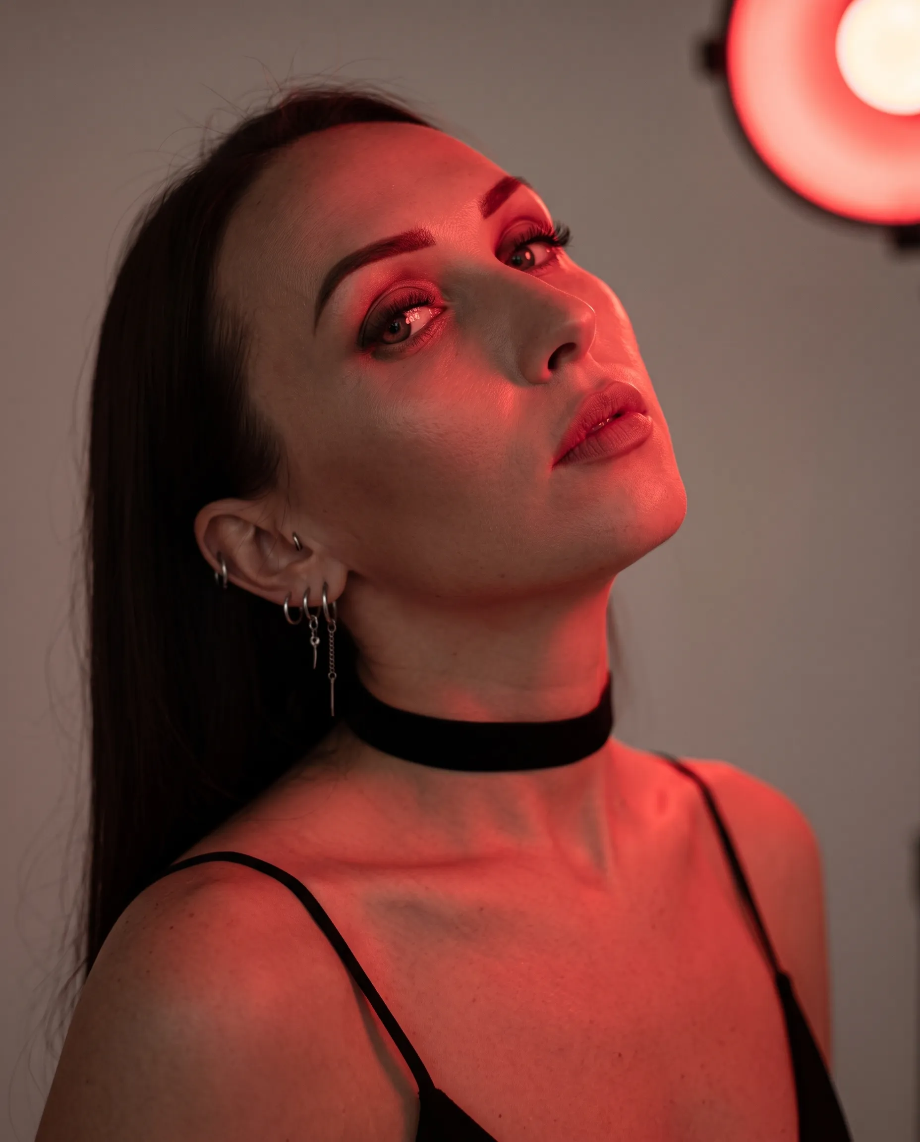AI-фотосессия «Crimson Portrait»