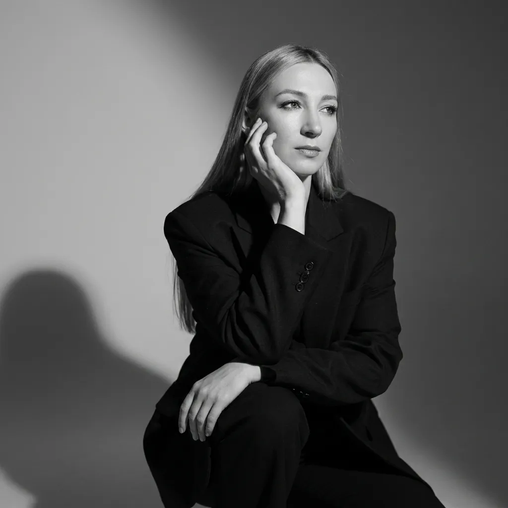 AI-фотосессия «High-Contrast Minimalist Studio Portrait»