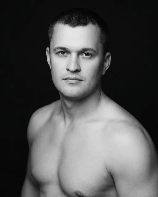 AI-фотосессия «Monochrome Studio Portrait»