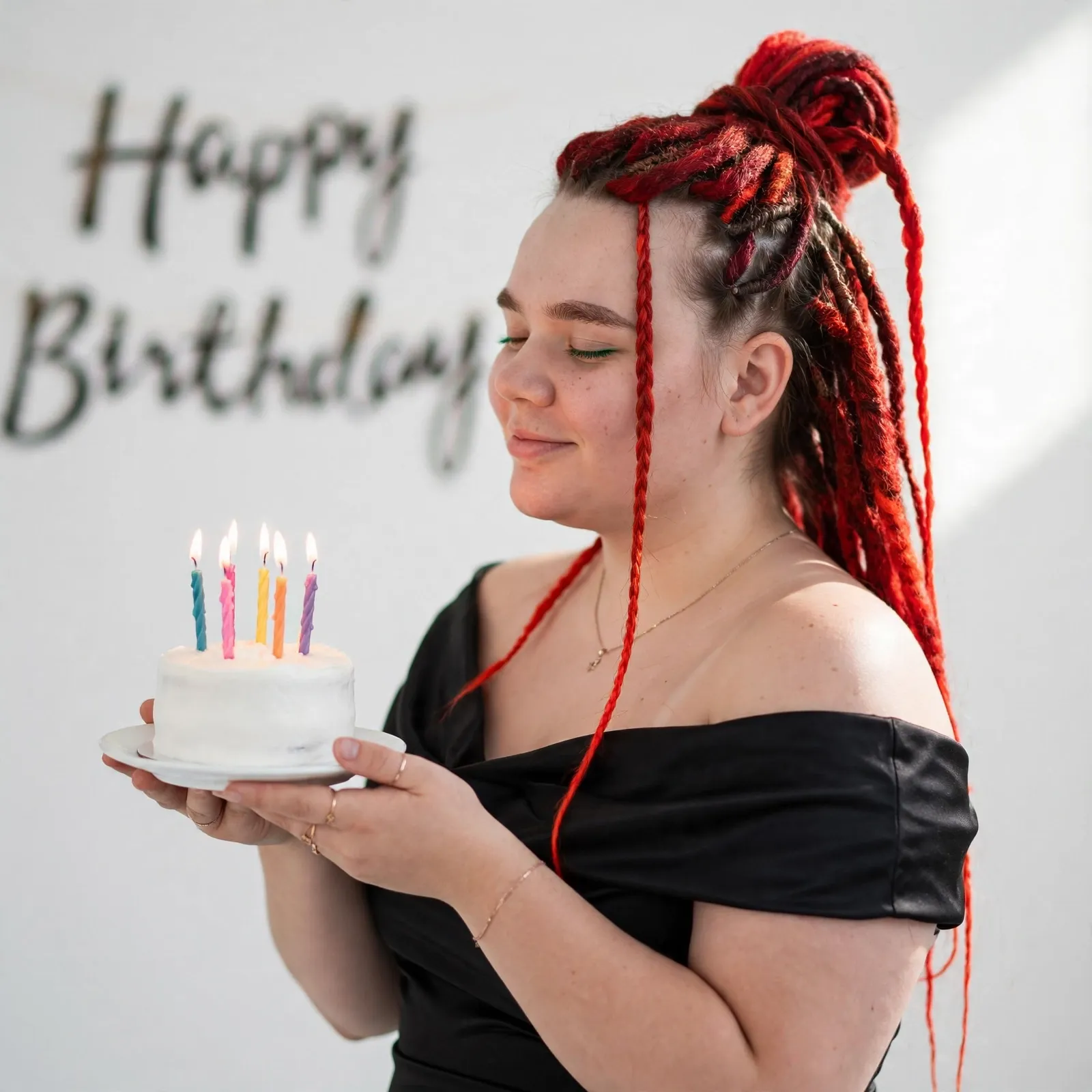AI-фотосессия «Minimalist Birthday Portrait with Candlelight»